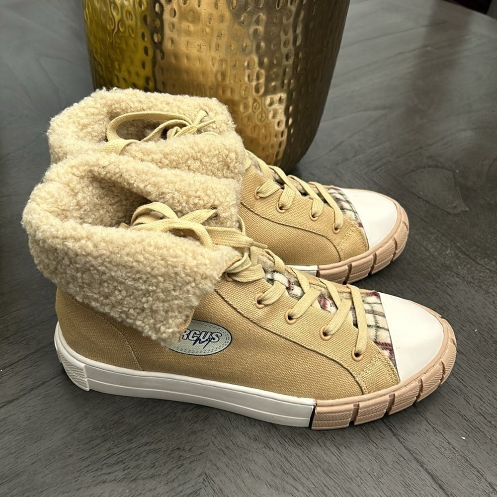 Circus NY Women's Sophi High Top Sneaker - Picture 7 of 8